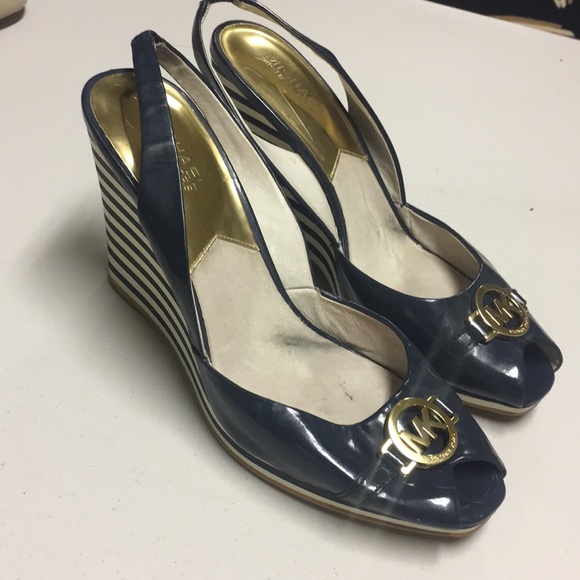 Navy Wedged slingbacks - Picture 5 of 5